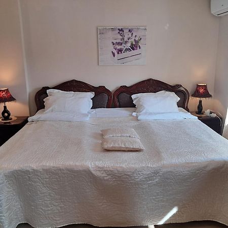 Close To Vilnius Business Center Apartment Bagian luar foto